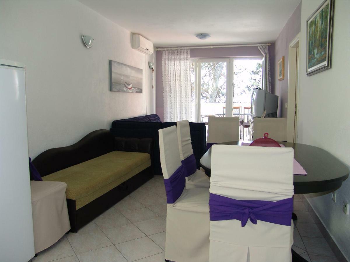 שיבניק Apartment Mihalj Jadrija First Floor מראה חיצוני תמונה